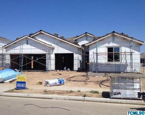 1054 Nation Way, Lemoore, CA 93245 photo 1
