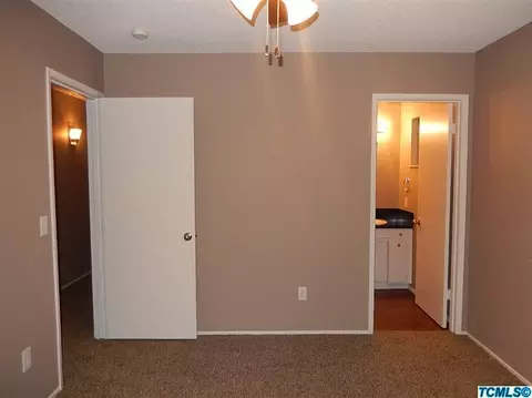 1415 E Frances Ave, Tulare, CA 93274 photo 10