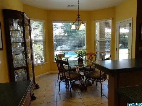 3430 E Feemster Ave, Visalia, CA 93292 photo 11
