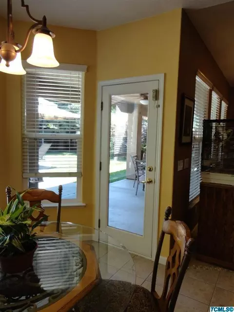 3430 E Feemster Ave, Visalia, CA 93292 photo 12