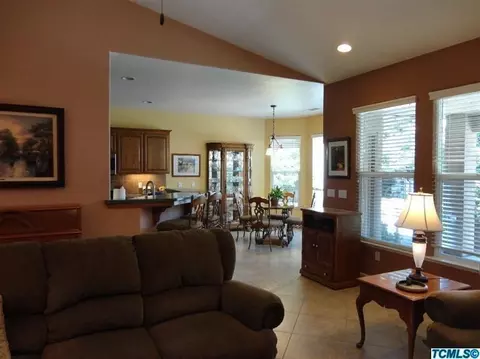 3430 E Feemster Ave, Visalia, CA 93292 photo 4