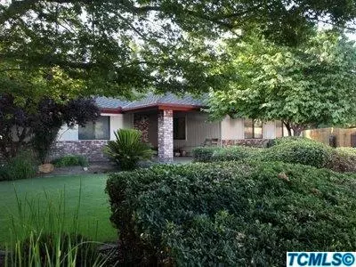 1225 E Cambridge, Visalia, CA 93292 photo 1