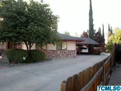 1225 E Cambridge, Visalia, CA 93292 photo 34