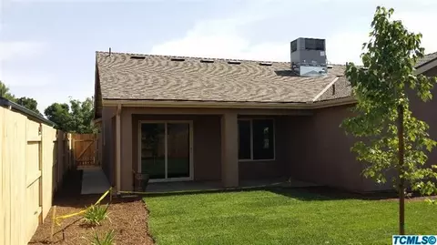 910 E Buena Vista Ave, Visalia, CA 93292 photo 19