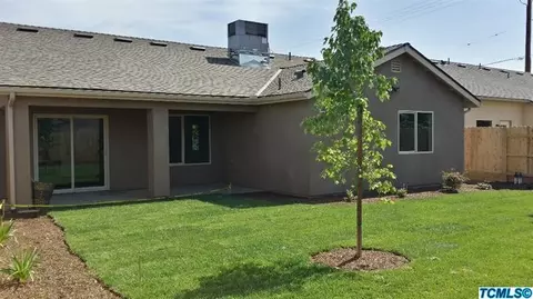 910 E Buena Vista Ave, Visalia, CA 93292 photo 20