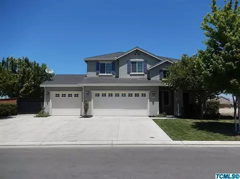 3174 Bora Ave, Tulare, CA 93274 photo 1