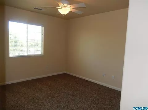 3174 Bora Ave, Tulare, CA 93274 photo 17