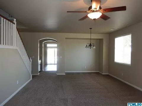 3174 Bora Ave, Tulare, CA 93274 photo 3