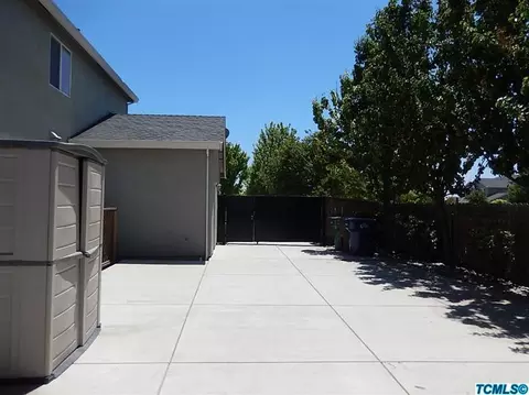 3174 Bora Ave, Tulare, CA 93274 photo 28