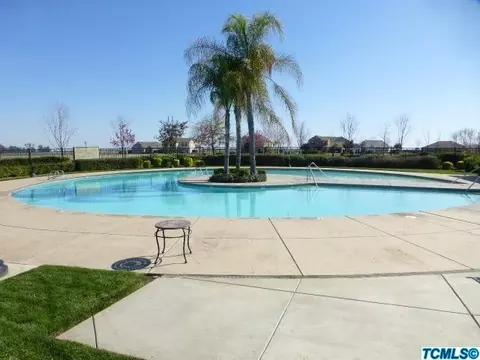 3174 Bora Ave, Tulare, CA 93274 photo 32