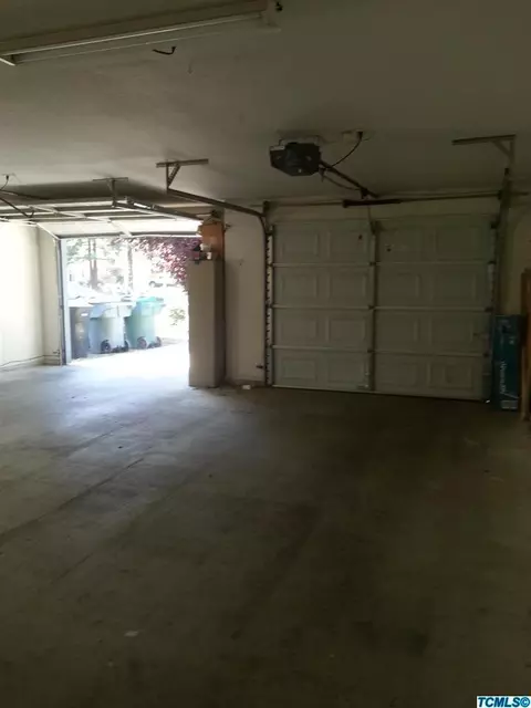 611 E Modoc Ave, Visalia, CA 93292 photo 15