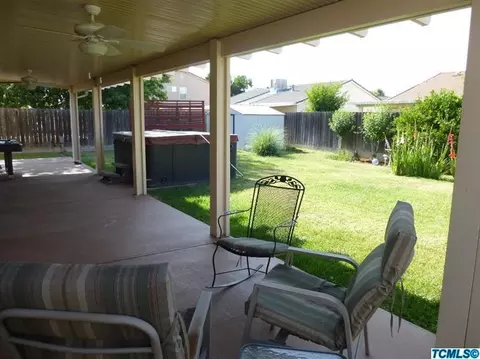 1806 E Monte Verde Ave, Visalia, CA 93292 photo 25