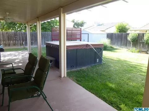 1806 E Monte Verde Ave, Visalia, CA 93292 photo 26