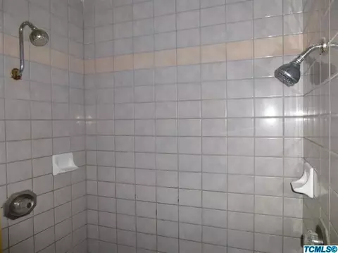 536 W Prospect Ave, Exeter, CA 93221 photo 7