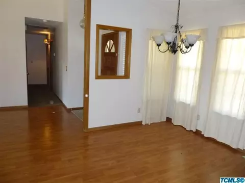 536 W Prospect Ave, Exeter, CA 93221 photo 6