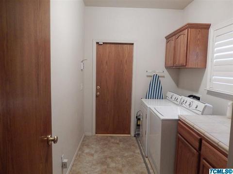 2011 E Levin Ave, Tulare, CA 93274 photo 13