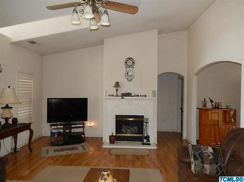 2011 E Levin Ave, Tulare, CA 93274 photo 5