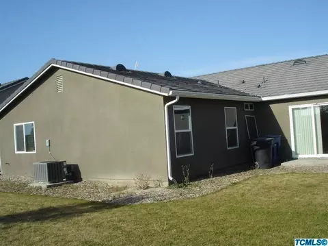 275 Augusta Ave, Lemoore, CA 93245 photo 17