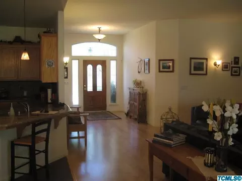 3450 E Howard Ct, Visalia, CA 93292 photo 3