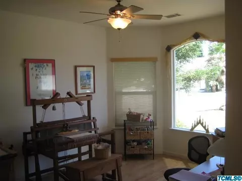 3450 E Howard Ct, Visalia, CA 93292 photo 10