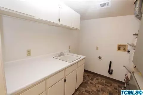 460 Woodworth Ave, Clovis, CA 93612 photo 23