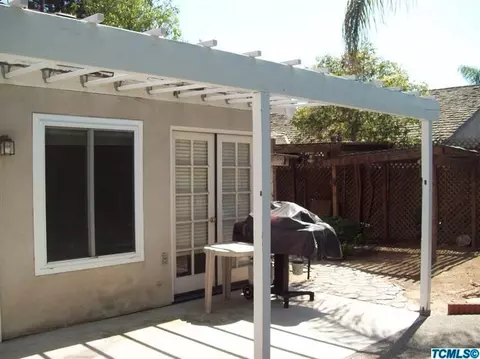 1286 E Fairview Ave, Tulare, CA 93274 photo 5
