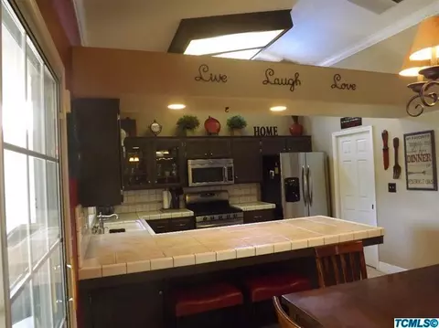 515 E Dove Ct, Visalia, CA 93292 photo 15