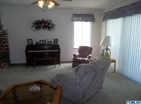 111 E Beech Ave, Visalia, CA 93277 photo 5