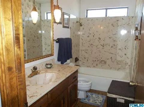 111 E Beech Ave, Visalia, CA 93277 photo 12