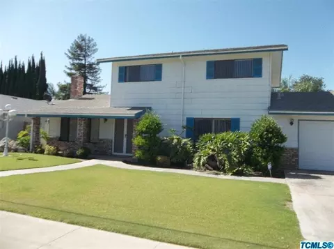 111 E Beech Ave, Visalia, CA 93277 photo 1