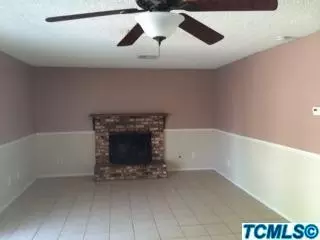 162 N Smith Rd, Tipton, CA 93272 photo 3
