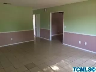 162 N Smith Rd, Tipton, CA 93272 photo 2