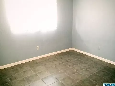 11217 Matthew Way, Armona, CA 93202 photo 7