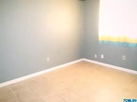 11217 Matthew Way, Armona, CA 93202 photo 10