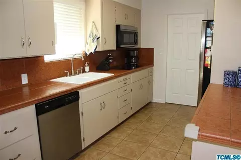 410 Sycamore Dr, Exeter, CA 93221 photo 7