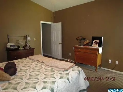 1861 Sequoia Ave, Sanger, CA 93657 photo 14