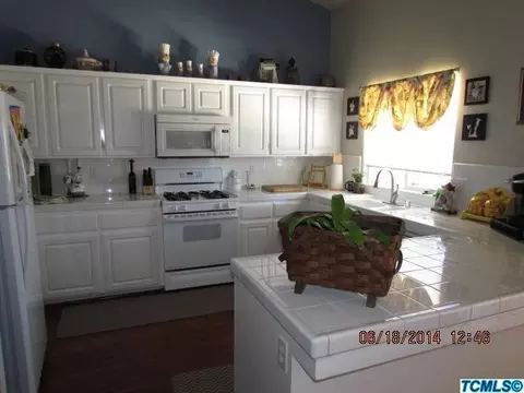 1861 Sequoia Ave, Sanger, CA 93657 photo 9