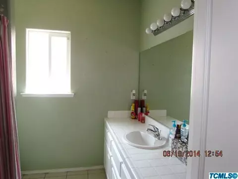 1861 Sequoia Ave, Sanger, CA 93657 photo 19