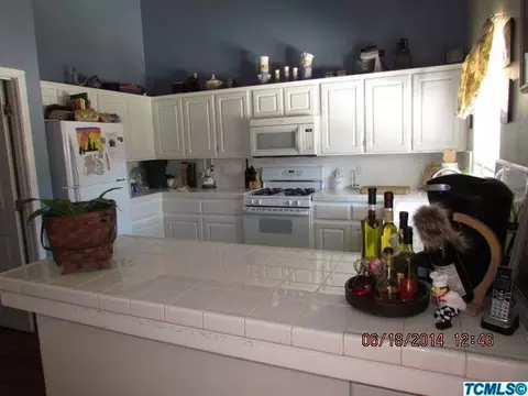 1861 Sequoia Ave, Sanger, CA 93657 photo 10