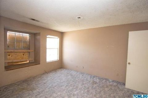 1327 E Sunnyview Ave, Visalia, CA 93292 photo 15