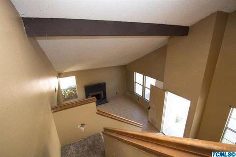 1327 E Sunnyview Ave, Visalia, CA 93292 photo 19