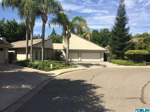 2509 E Hillcrest Ct, Visalia, CA 93292 photo 1