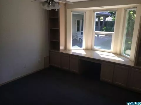 2509 E Hillcrest Ct, Visalia, CA 93292 photo 23