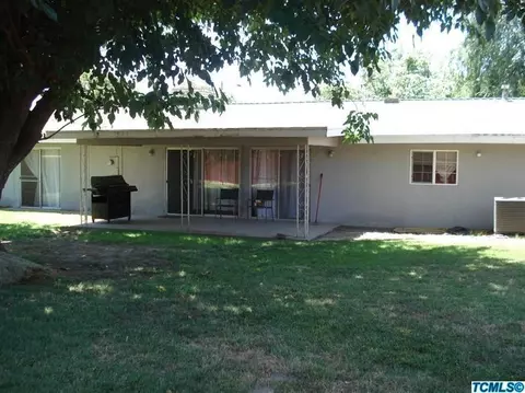 1386 Antelope Dr, Lemoore, CA 93245 photo 32