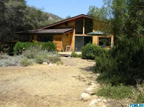 46136 S South Fork Dr, Three Rivers, CA 93271 photo 2