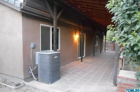 2529 E Dorothea Ave, Visalia, CA 93292 photo 13