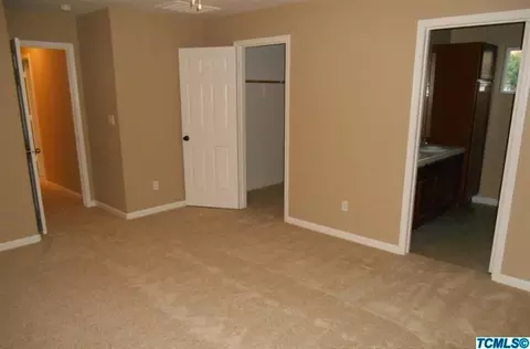 2529 E Dorothea Ave, Visalia, CA 93292 photo 12