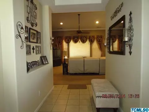 1990 E Washington Ave, Reedley, CA 93654 photo 7