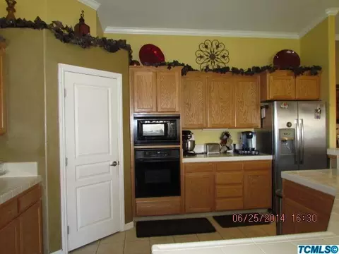 1990 E Washington Ave, Reedley, CA 93654 photo 18