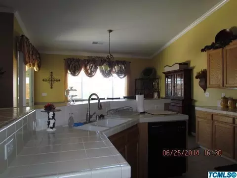 1990 E Washington Ave, Reedley, CA 93654 photo 19